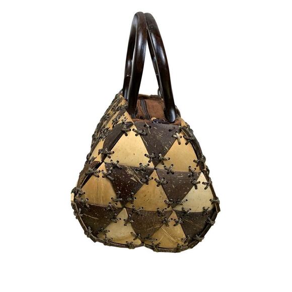Vintage Handmade Tan & Brown Coconut Shell Barrel Hand Bag - Picture 4 of 12